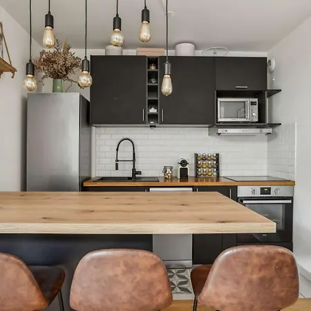 Le Petit Bijou De Suresnes