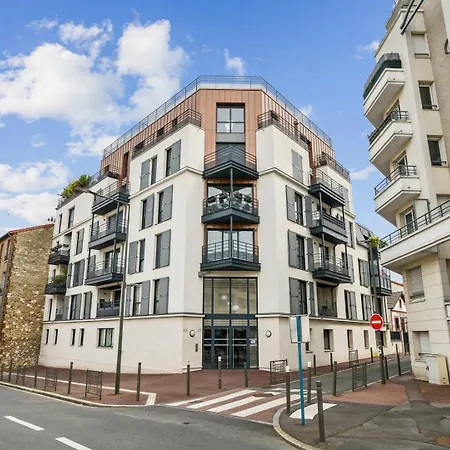 Apartment Le Petit Bijou De Suresnes